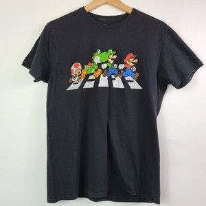 COPY - Super Mario Black Short Sleeve T-Shirt Size M